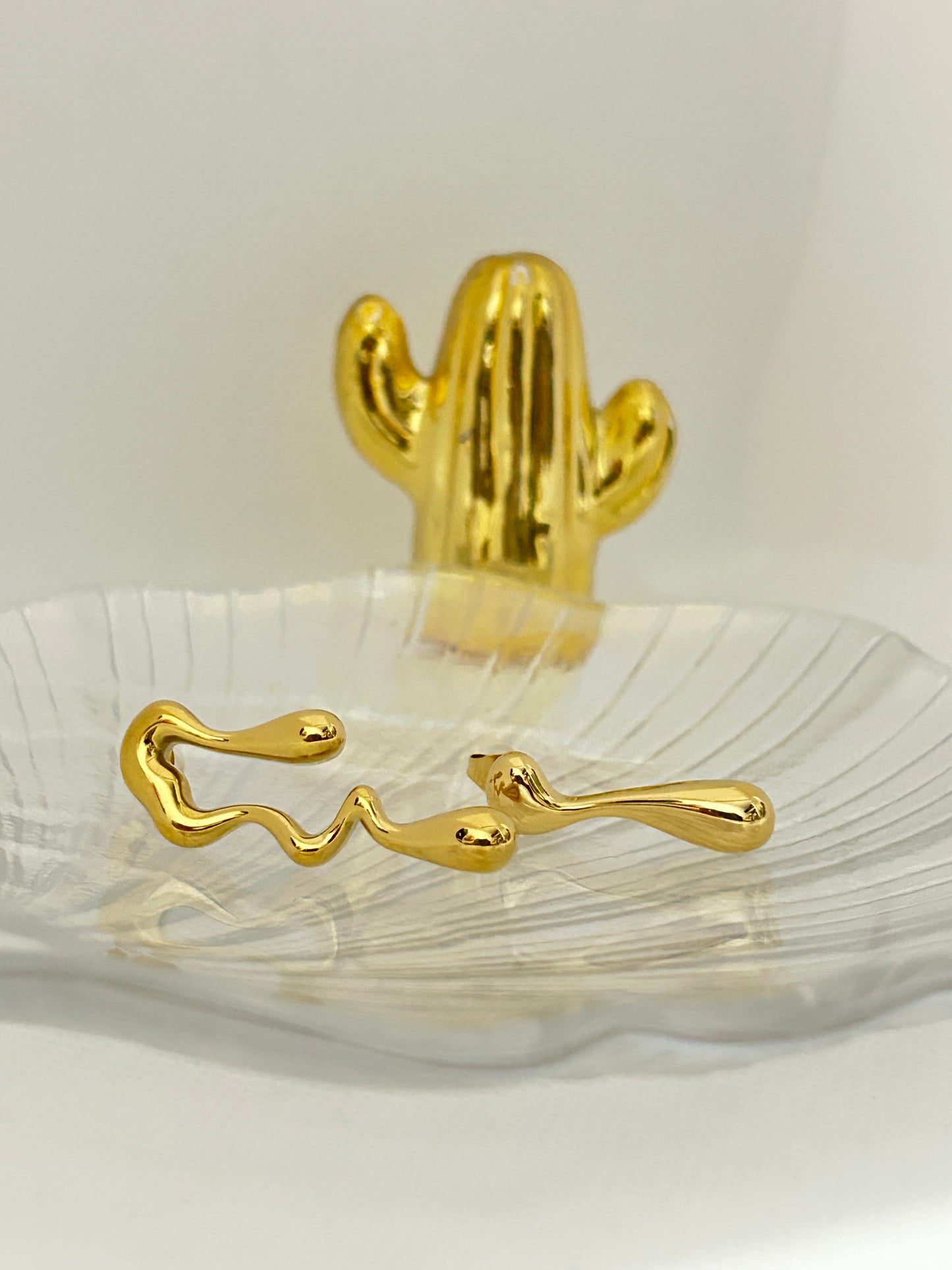 Aretes asimétricos