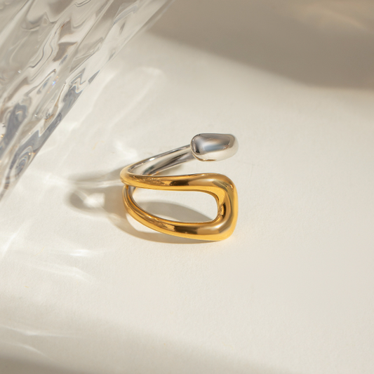 Anillo Amari